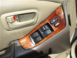 2000 LEXUS RX300, 3.0L AUTO 4WD , COLOR WHITE, STK Z15933